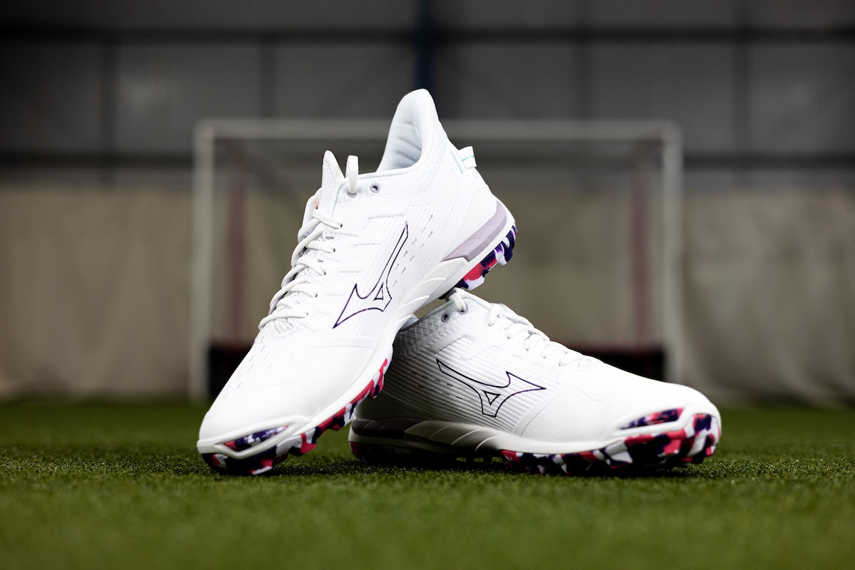 Mizuno Wave Leopardus Hockey Shoes White | ONE Sports Warehouse.