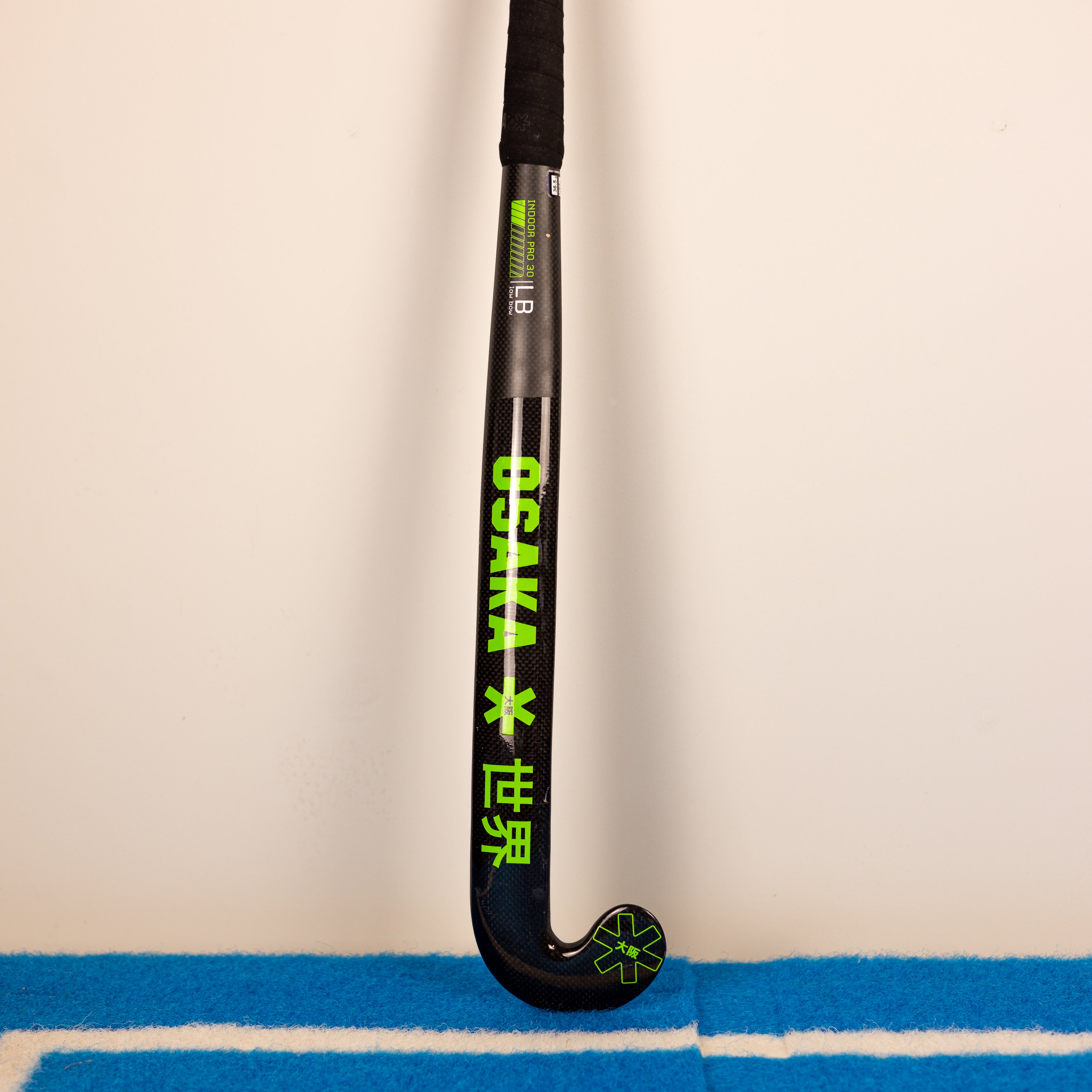 Osaka Indoor Pro 30 Low Bow Hockey Stick EX Display