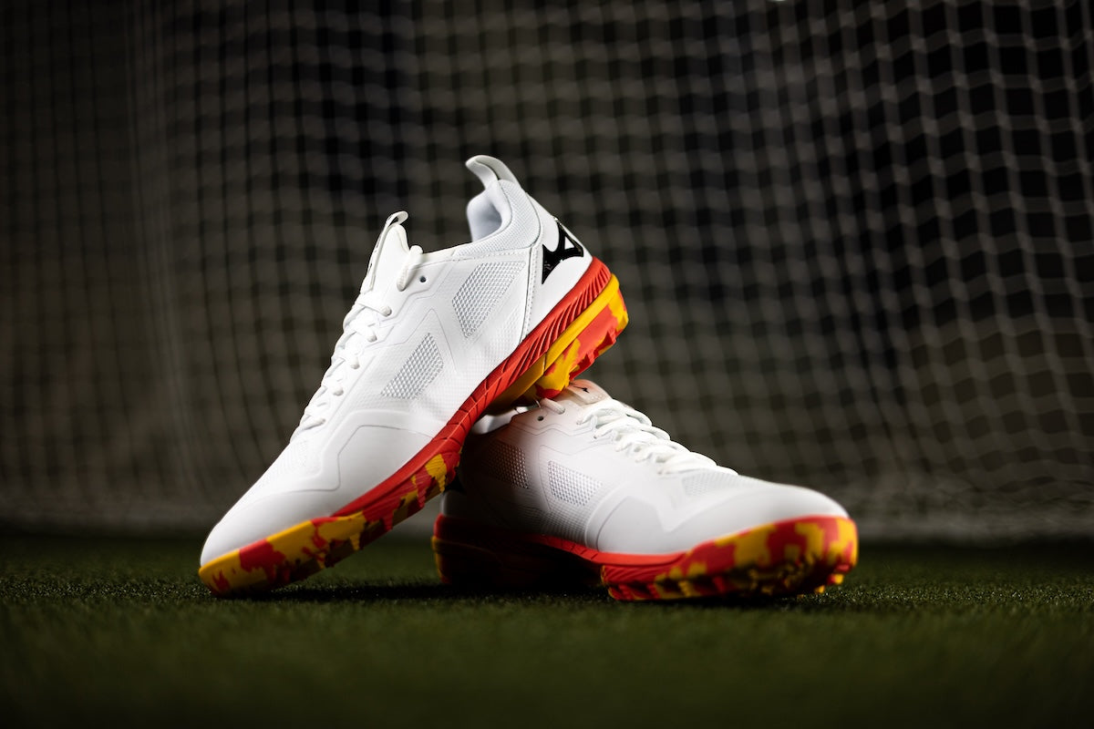 Mizuno Wave Panthera 2 Hockey Shoes White/Fiery Coral/Citrus 25/26 | ONE Sports Warehouse