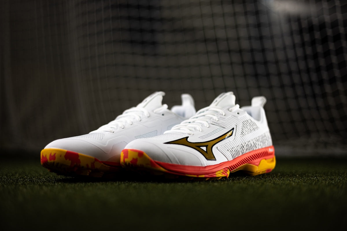 Mizuno Wave Panthera 2 Hockey Shoes White/Fiery Coral/Citrus 25/26 | ONE Sports Warehouse