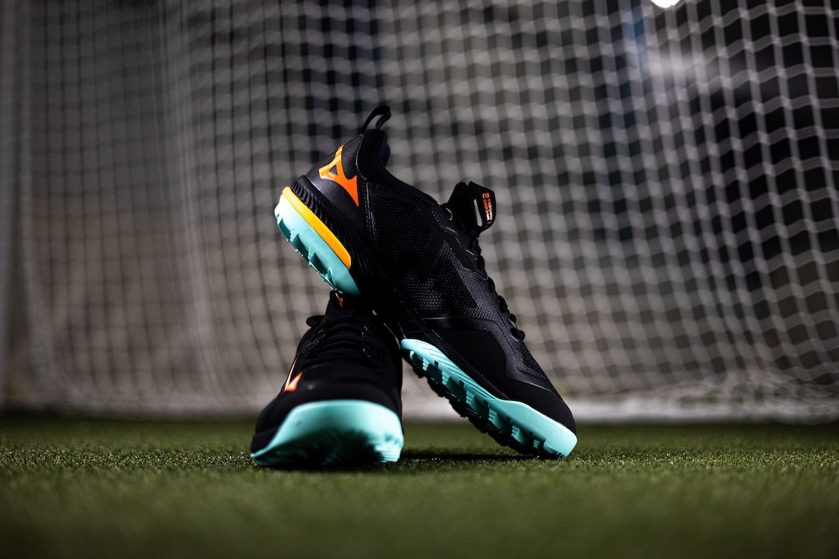 Mizuno Wave Panthera 2 Hockey Shoes Black/Tangelo/Ice Green 25/26 | ONE Sports Warehouse