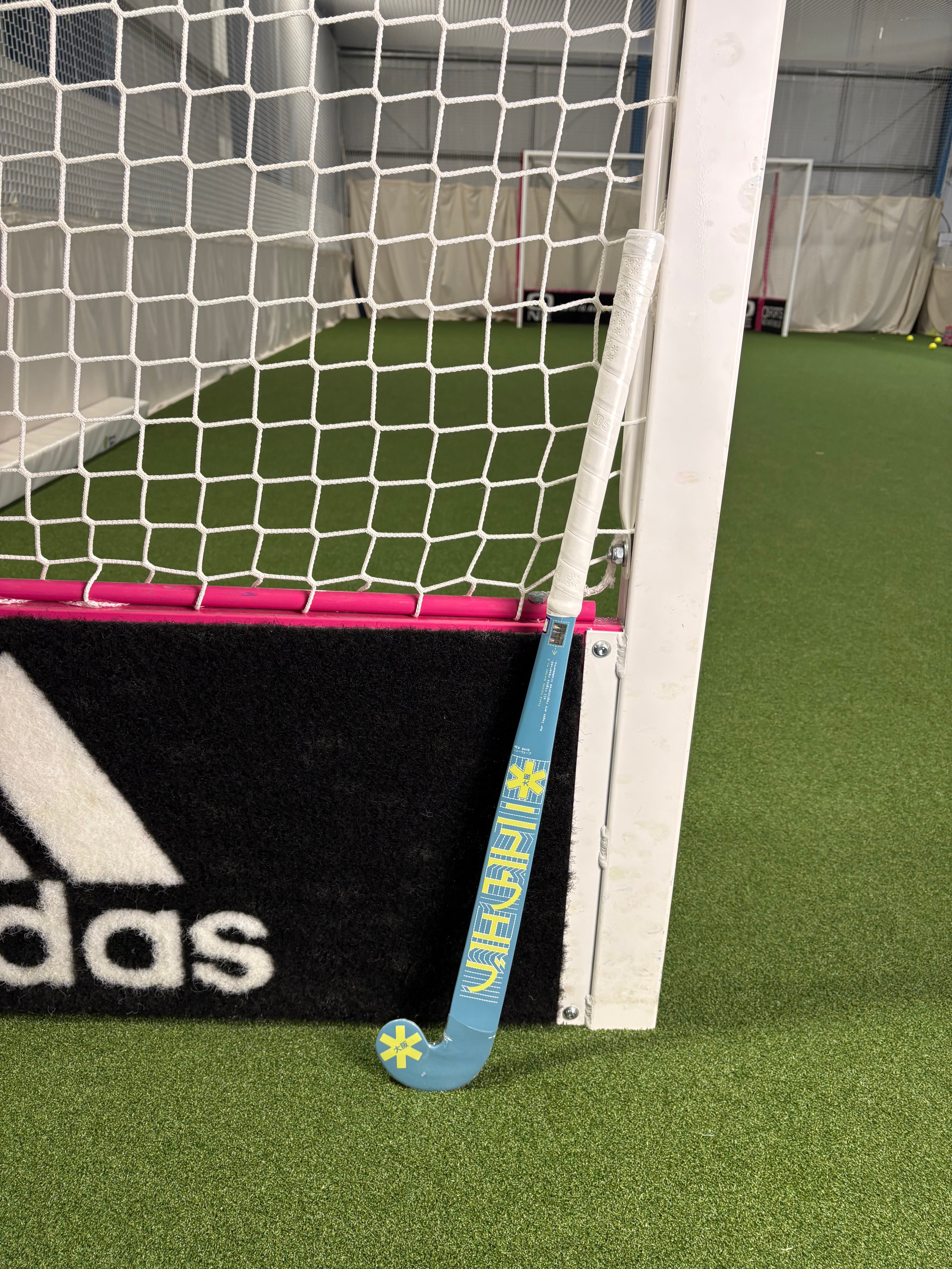 Osaka Mid Bow WD Blue Junior Indoor Hockey Stick Ex-Display | ONE Sports Warehouse
