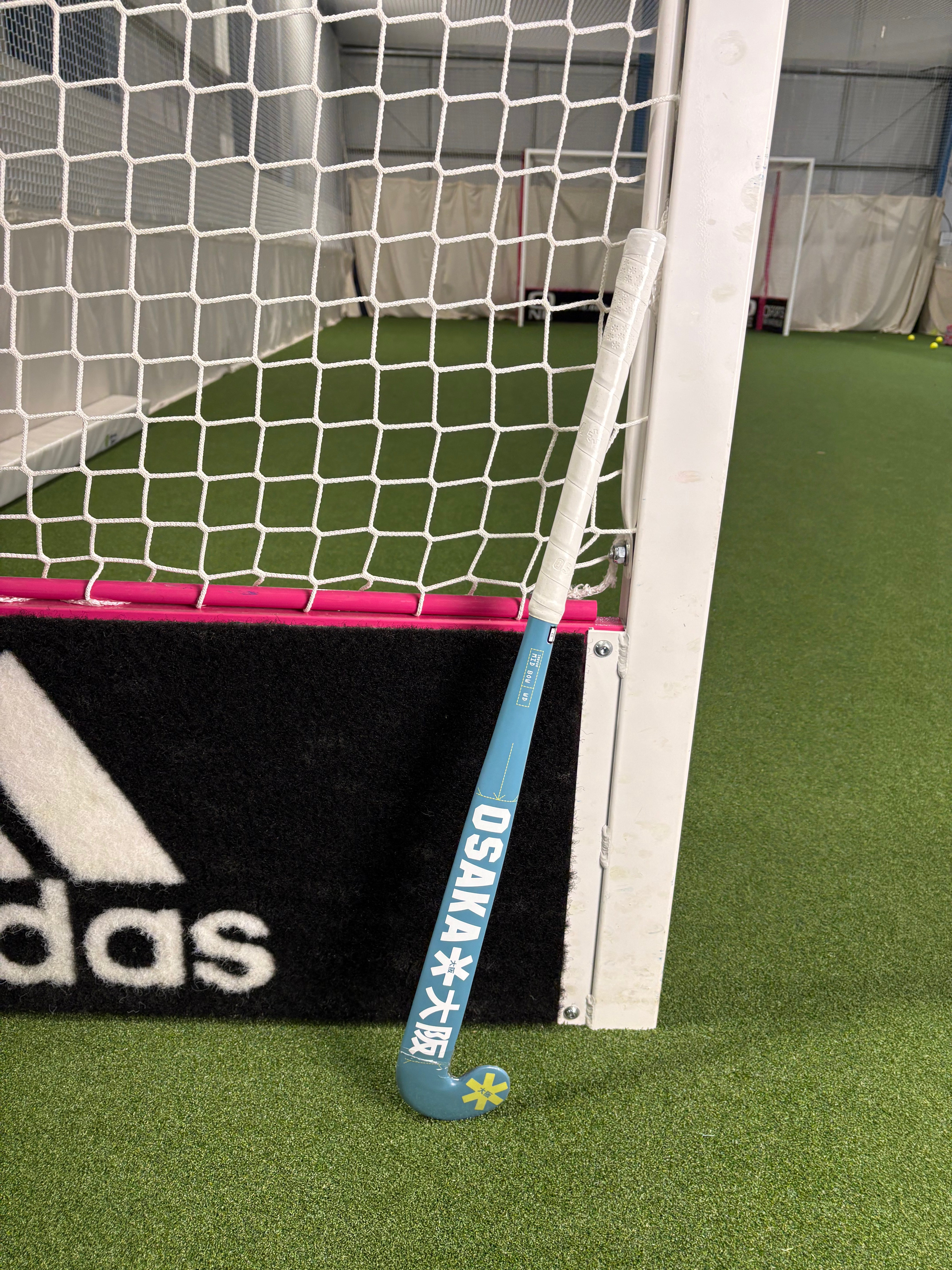 Osaka Mid Bow WD Blue Junior Indoor Hockey Stick Ex-Display | ONE Sports Warehouse