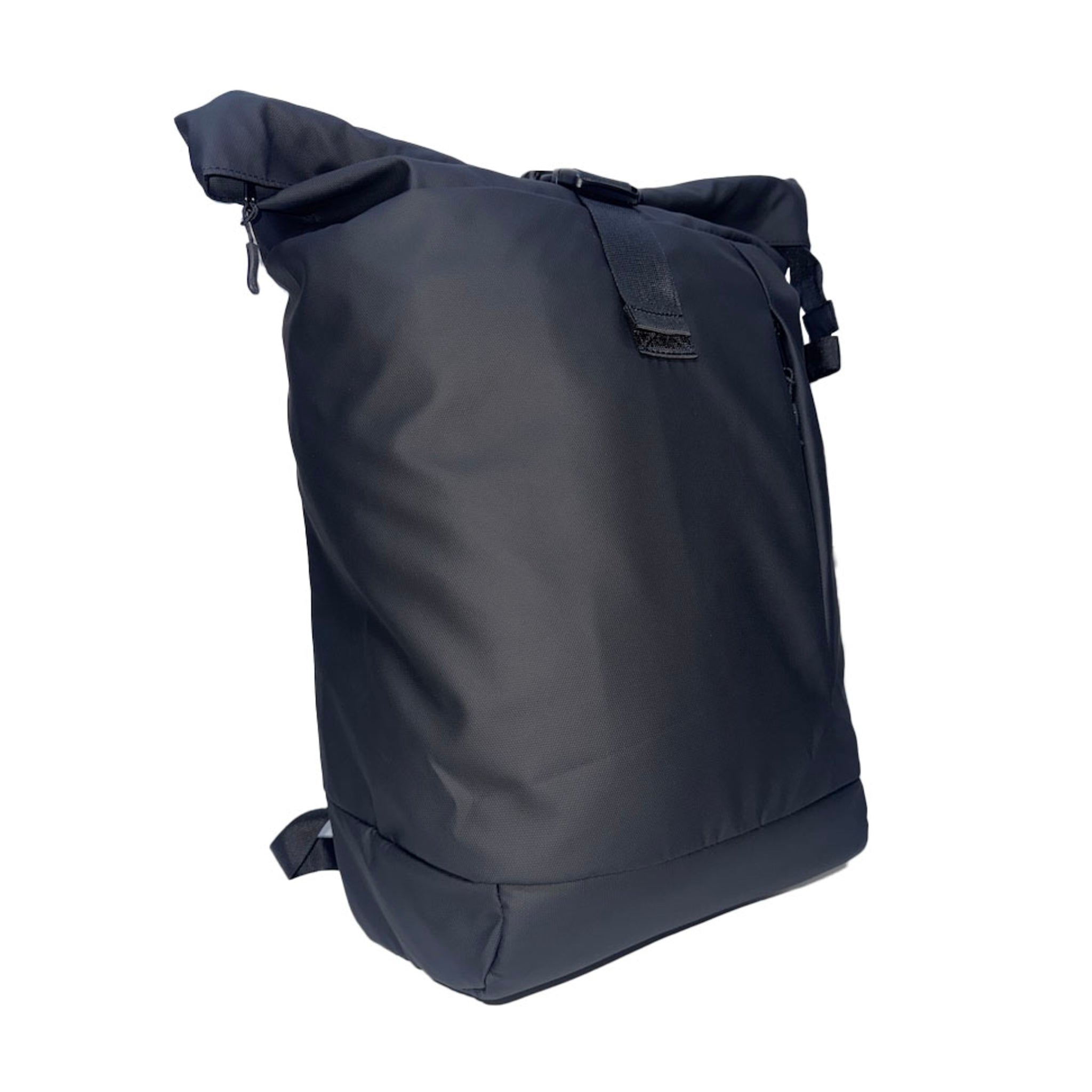 Roam 2.0 Backpack - Black — Back View | ONE Sports Warehouse