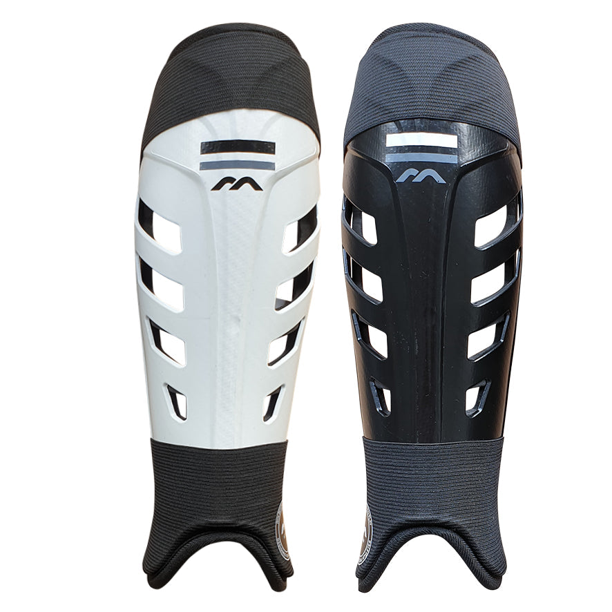 Mercian Genesis 1 Plastic Shin Pads - front view (1)