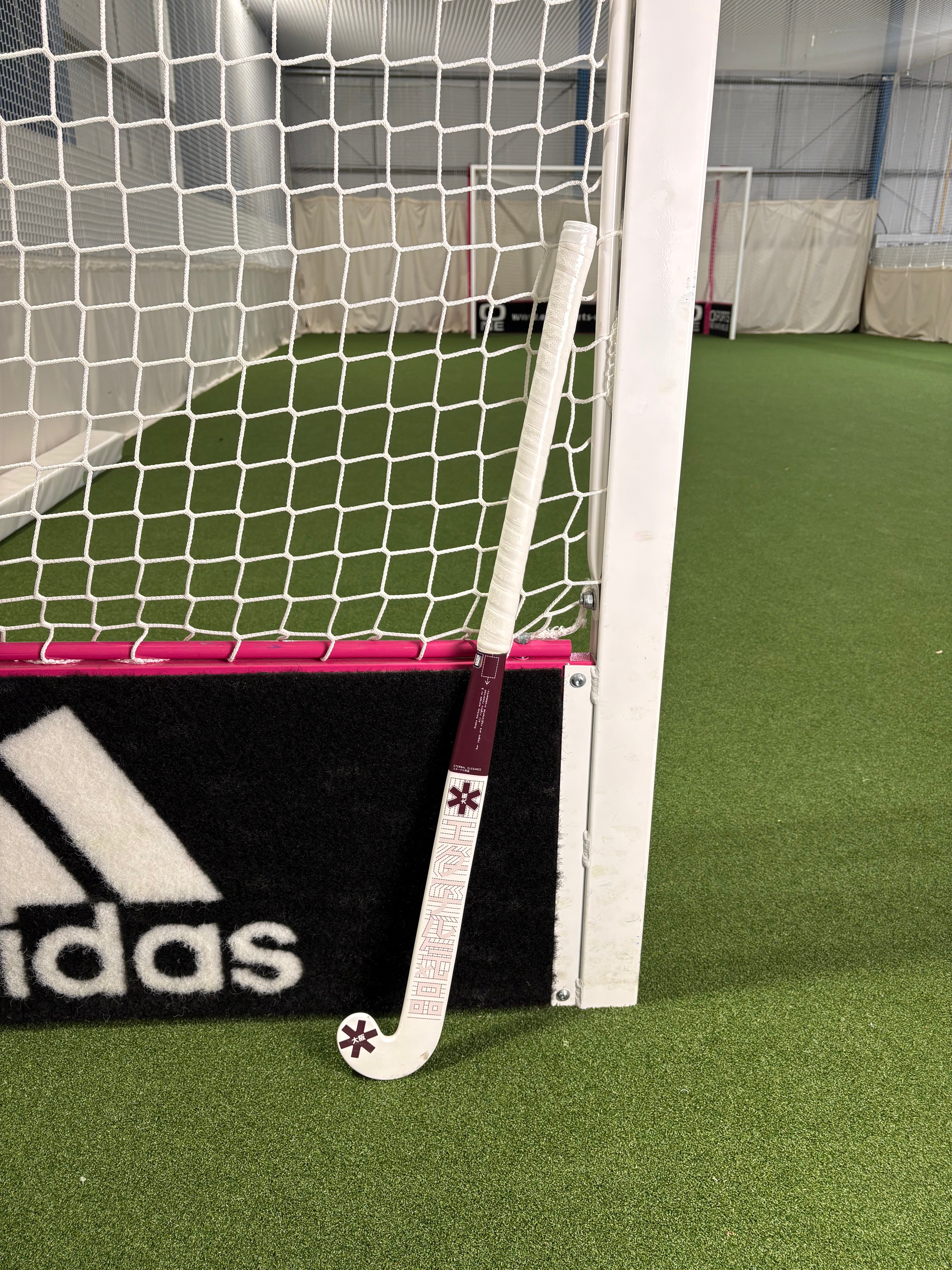 Osaka Mid Bow 40 Cherry Hockey Stick Ex-Demo | ONE Sports Warehouse