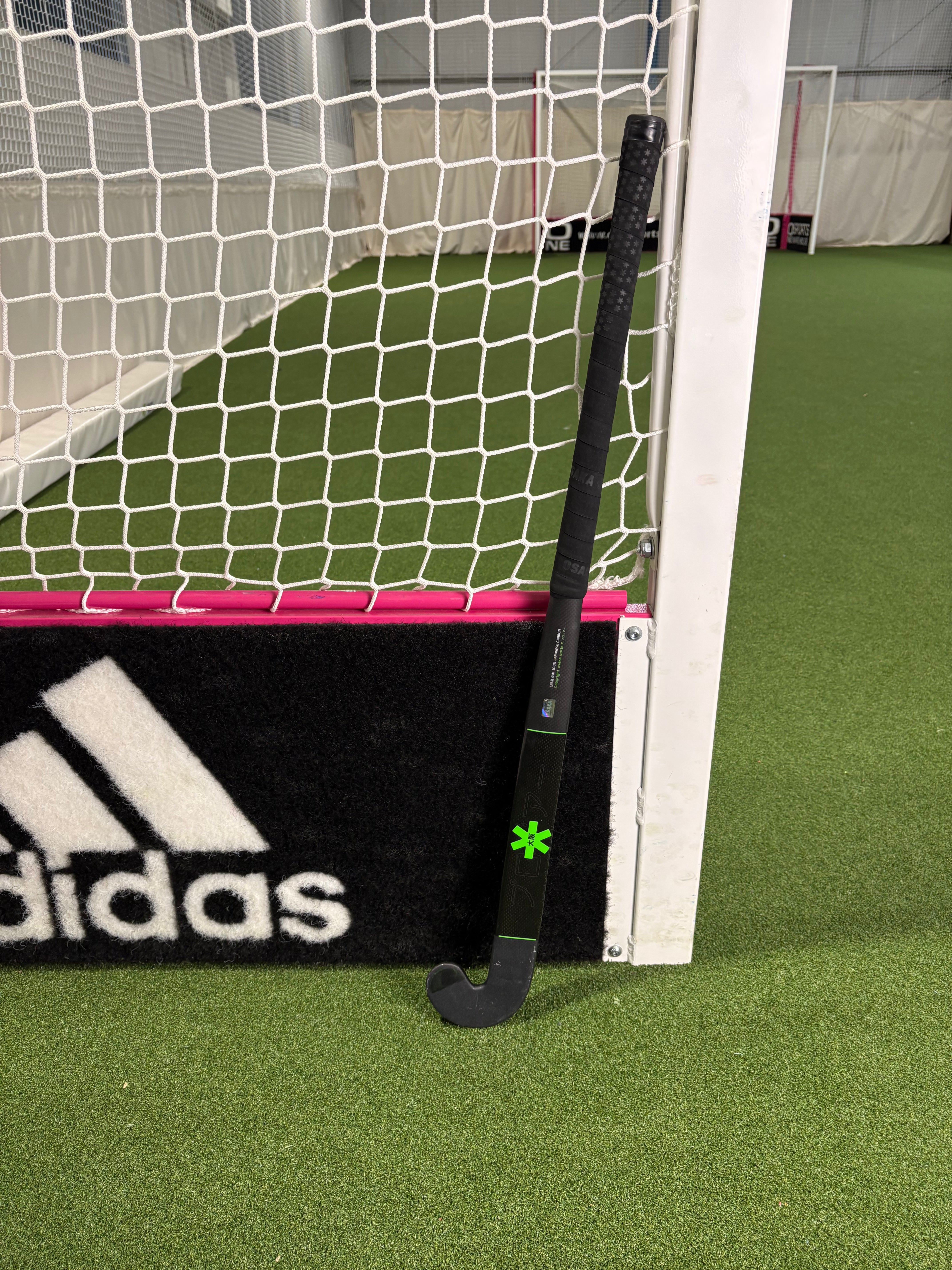 Osaka Pro Tour 100 2.0 Pro Bow Hockey Stick Ex-Demo | ONE Sports Warehouse