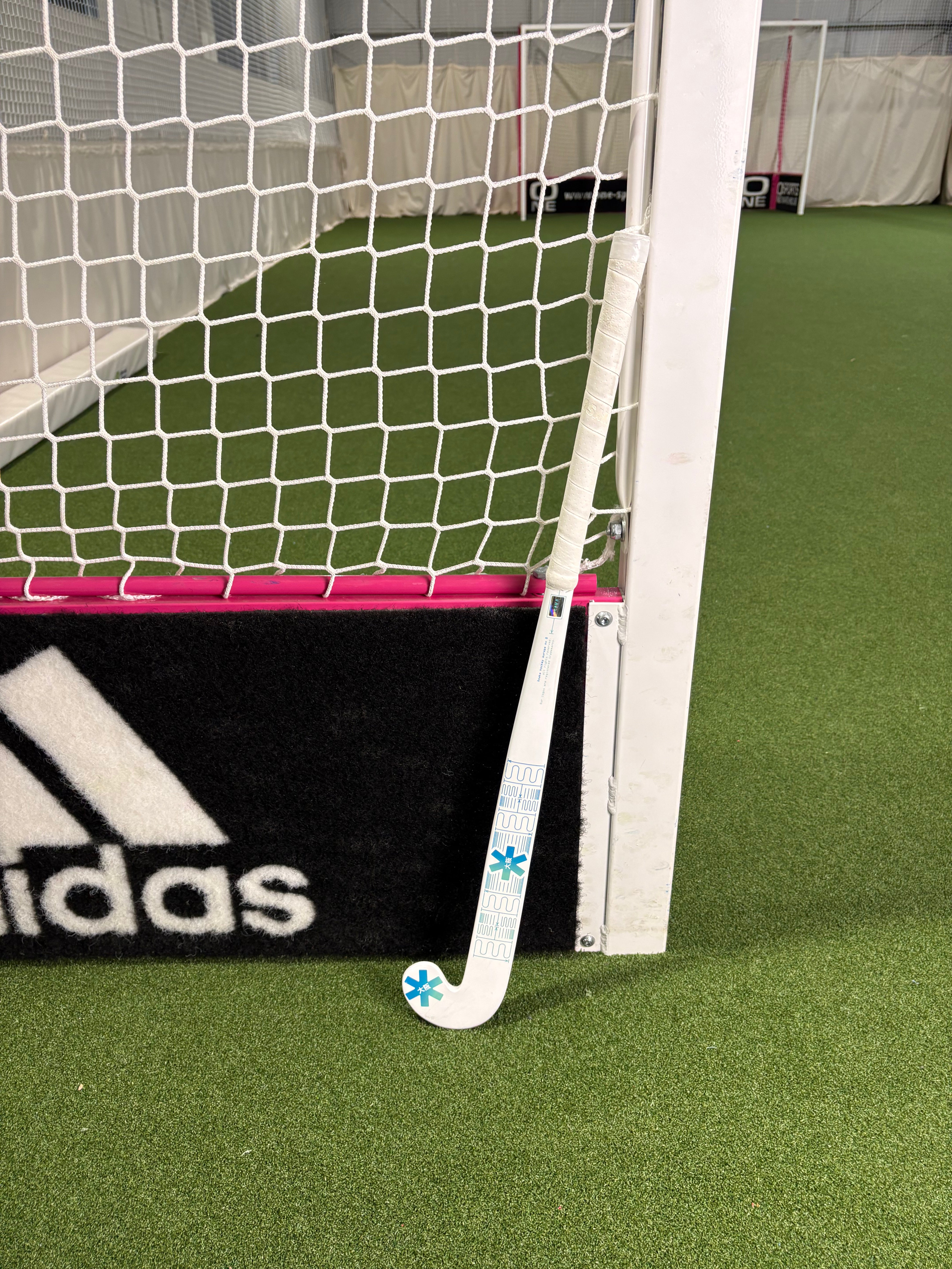 Osaka Mid Bow WG Blue Junior Hockey Stick Ex-Demo | ONE Sports Warehouse
