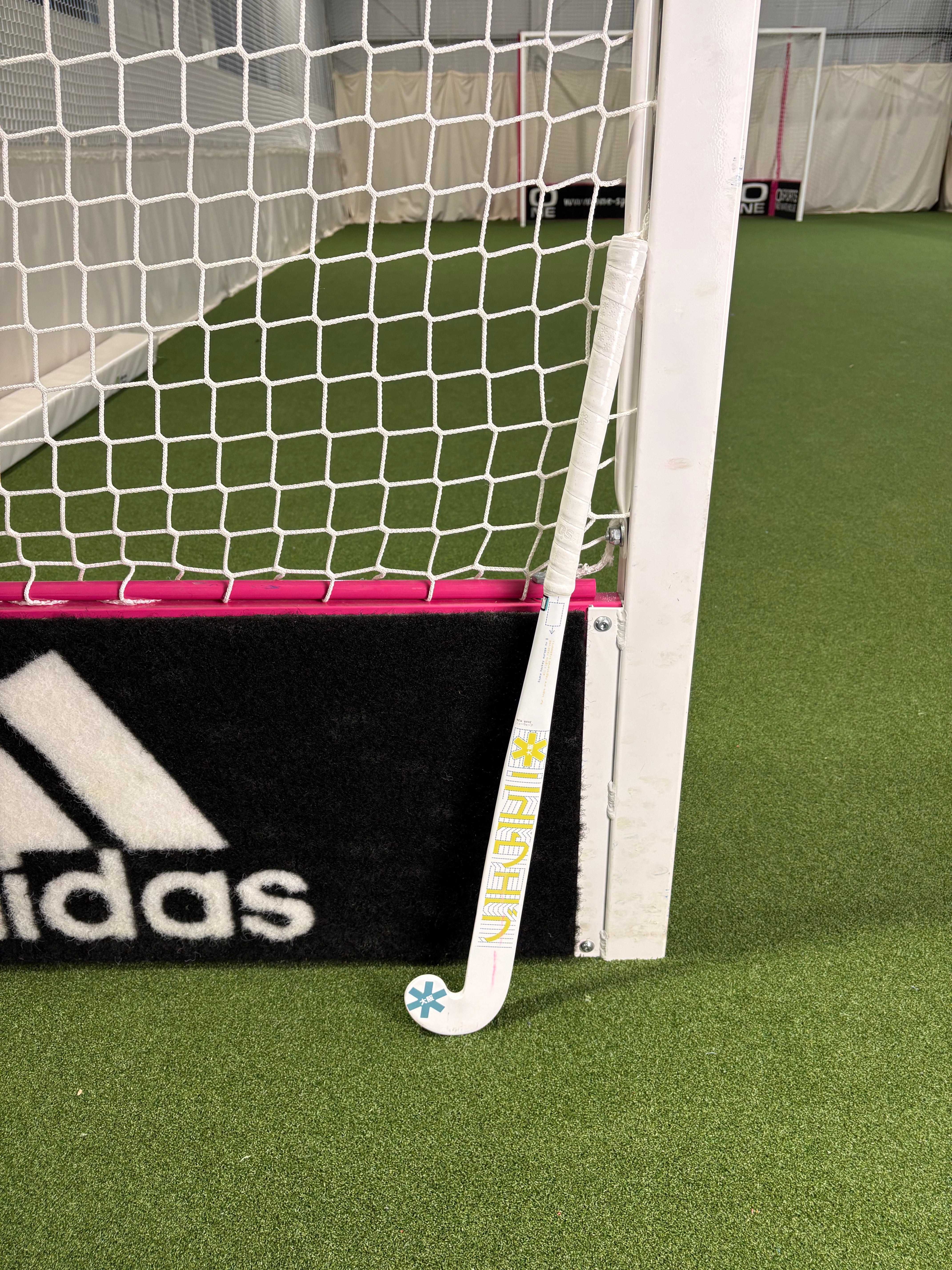 Osaka Mid Bow WG Shadow Lime Junior Hockey Stick Ex-Demo | ONE Sports Warehouse