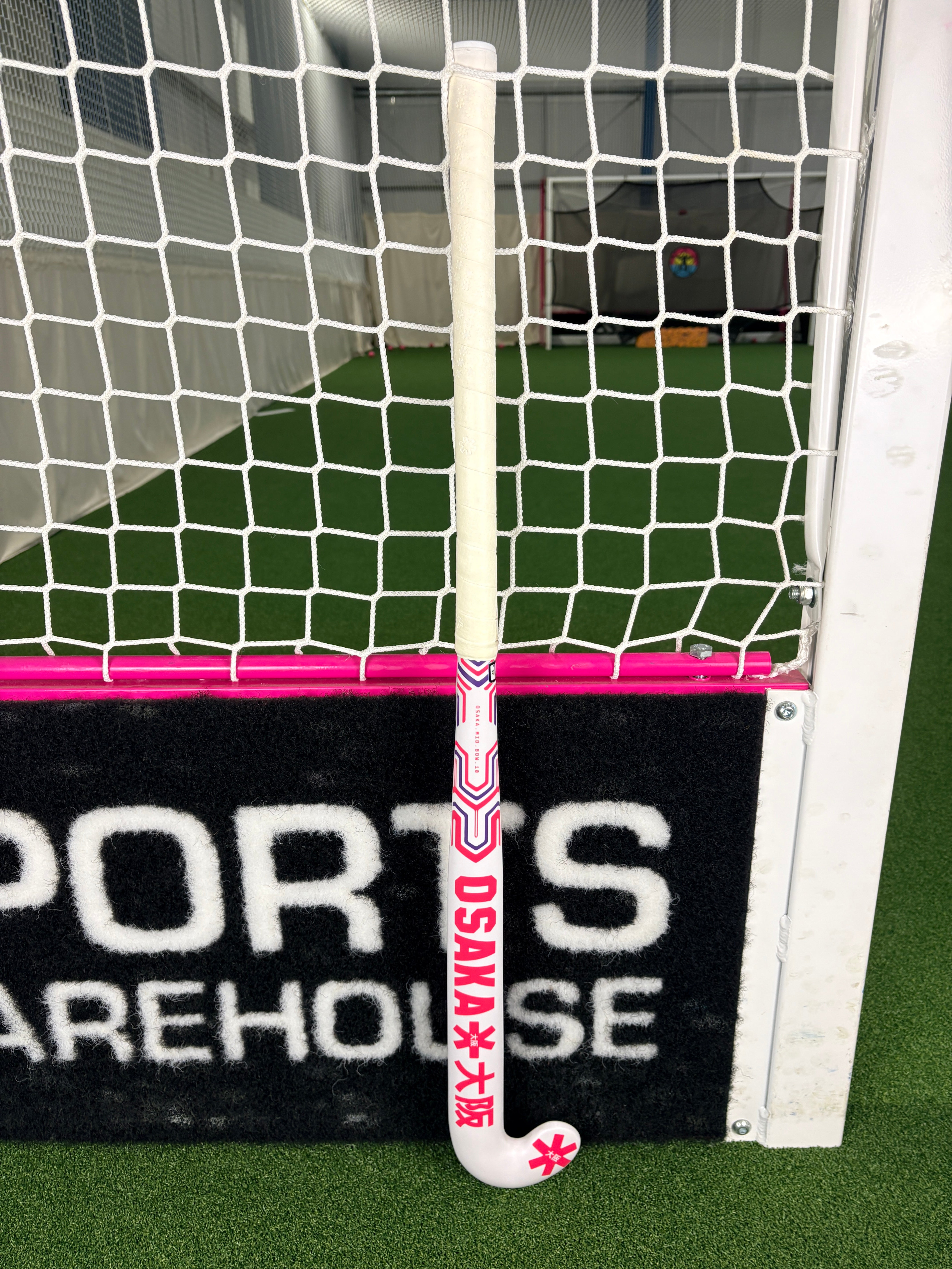 Osaka Mid Bow 10 Junior Ex - Demo Hockey Stick White