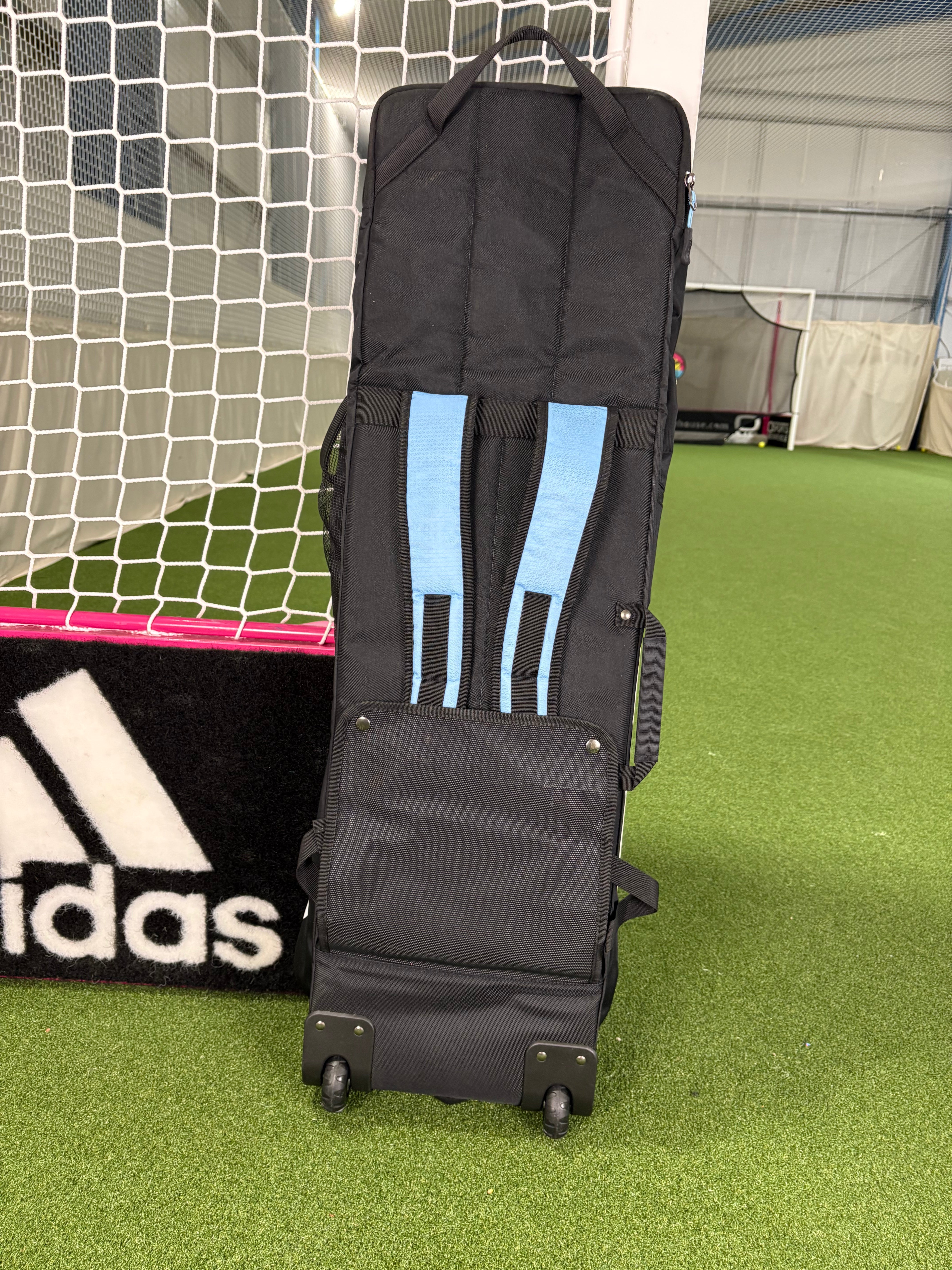 Grays G900 Kitbag Blue/Black Ex-Display | ONE Sports Warehouse