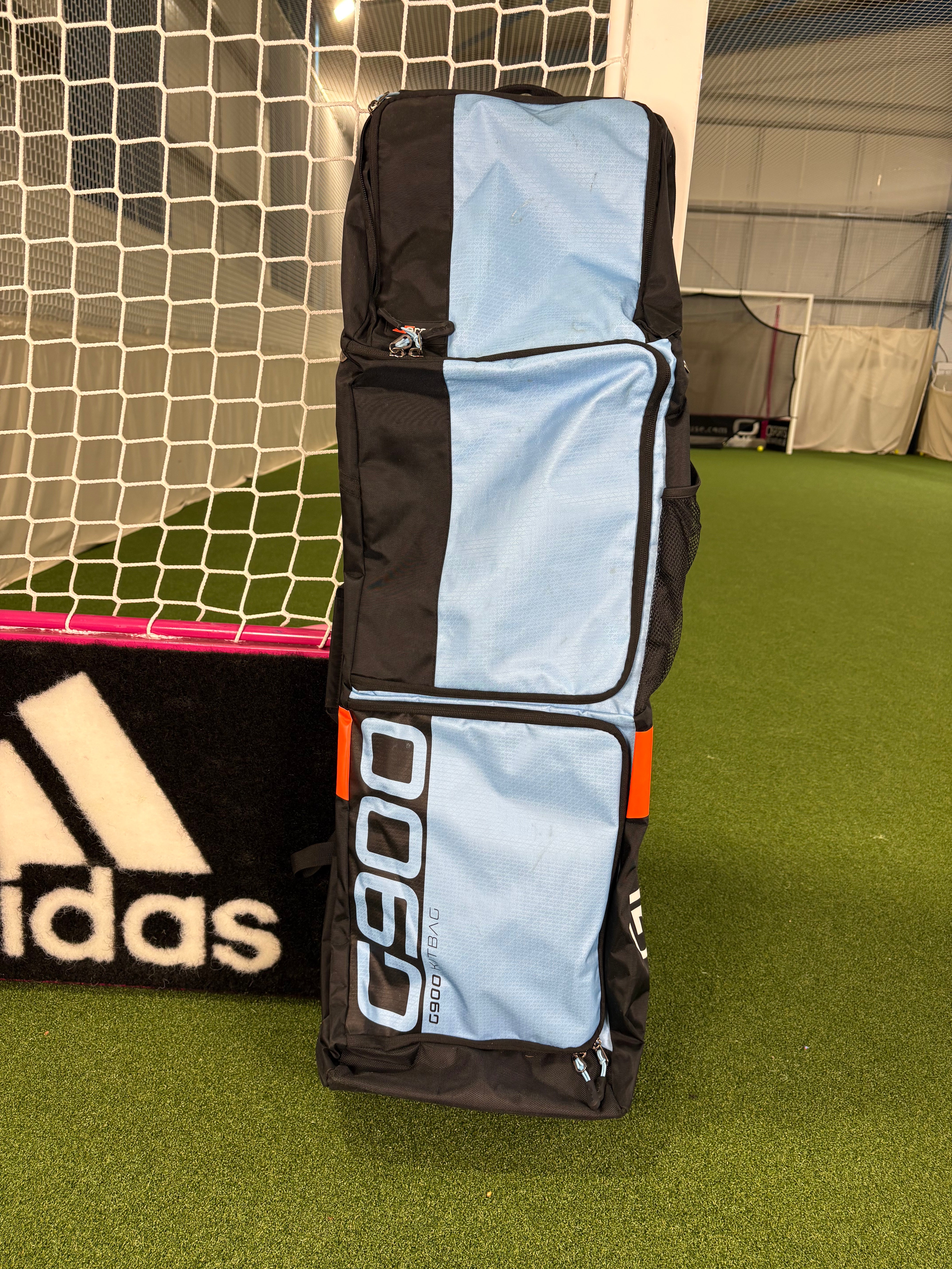 Grays G900 Kitbag Blue/Black Ex-Display | ONE Sports Warehouse