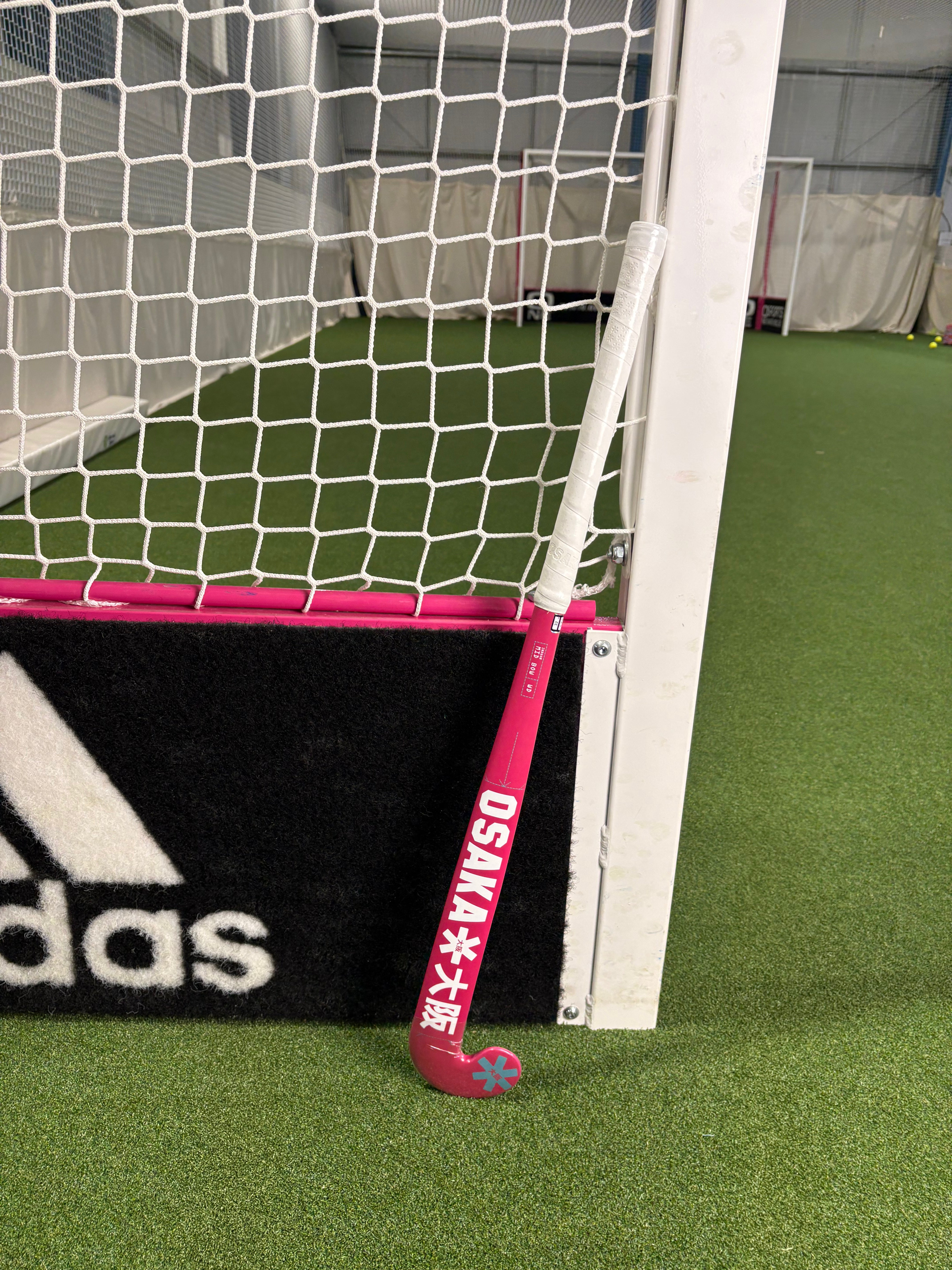 Osaka Mid Bow WD Junior Indoor Hockey Stick Ex-Display | ONE Sports Warehouse