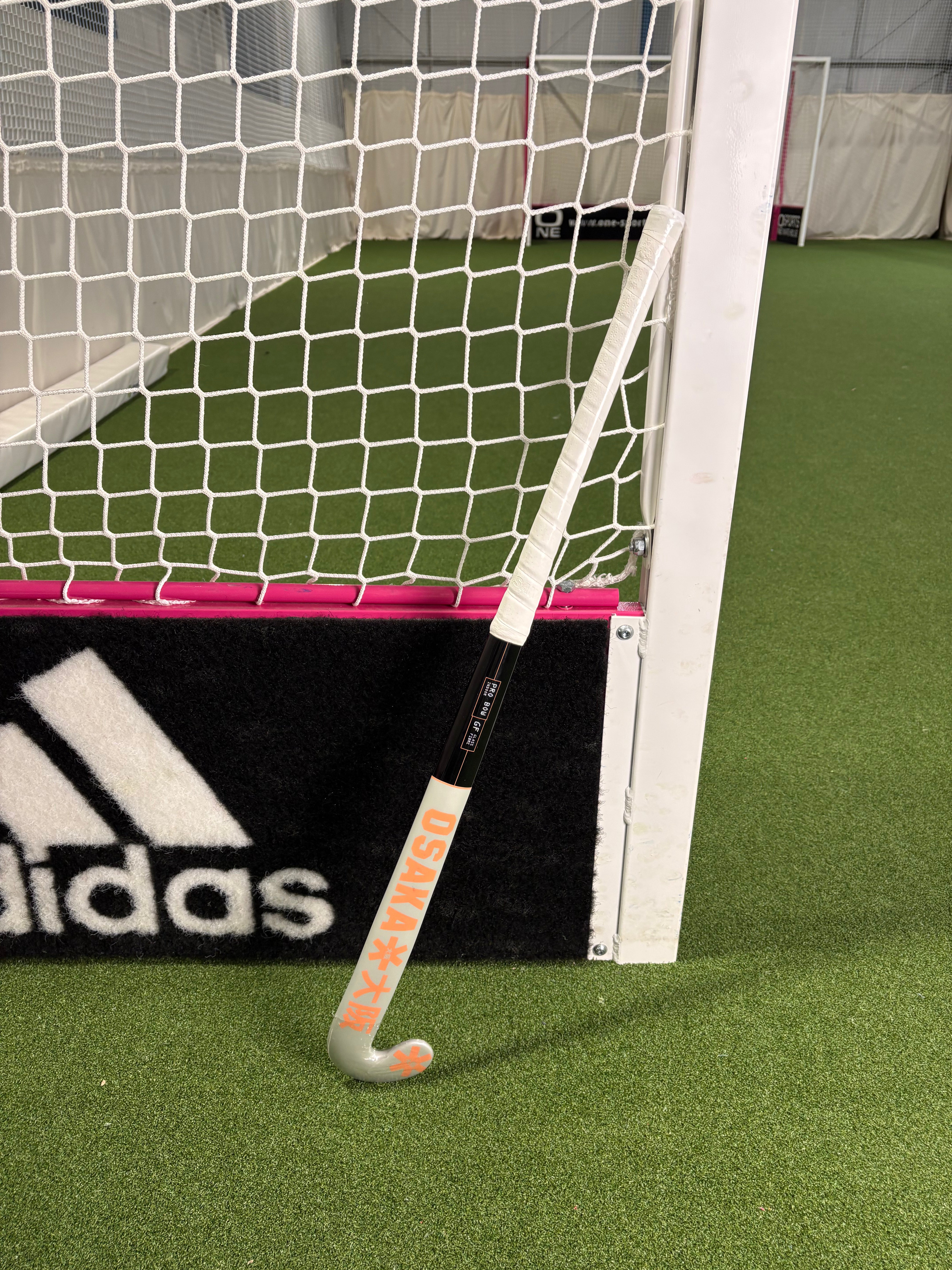 Osaka Pro Bow GF Grey Junior Indoor Hockey Stick Ex-Display | ONE Sports Warehouse