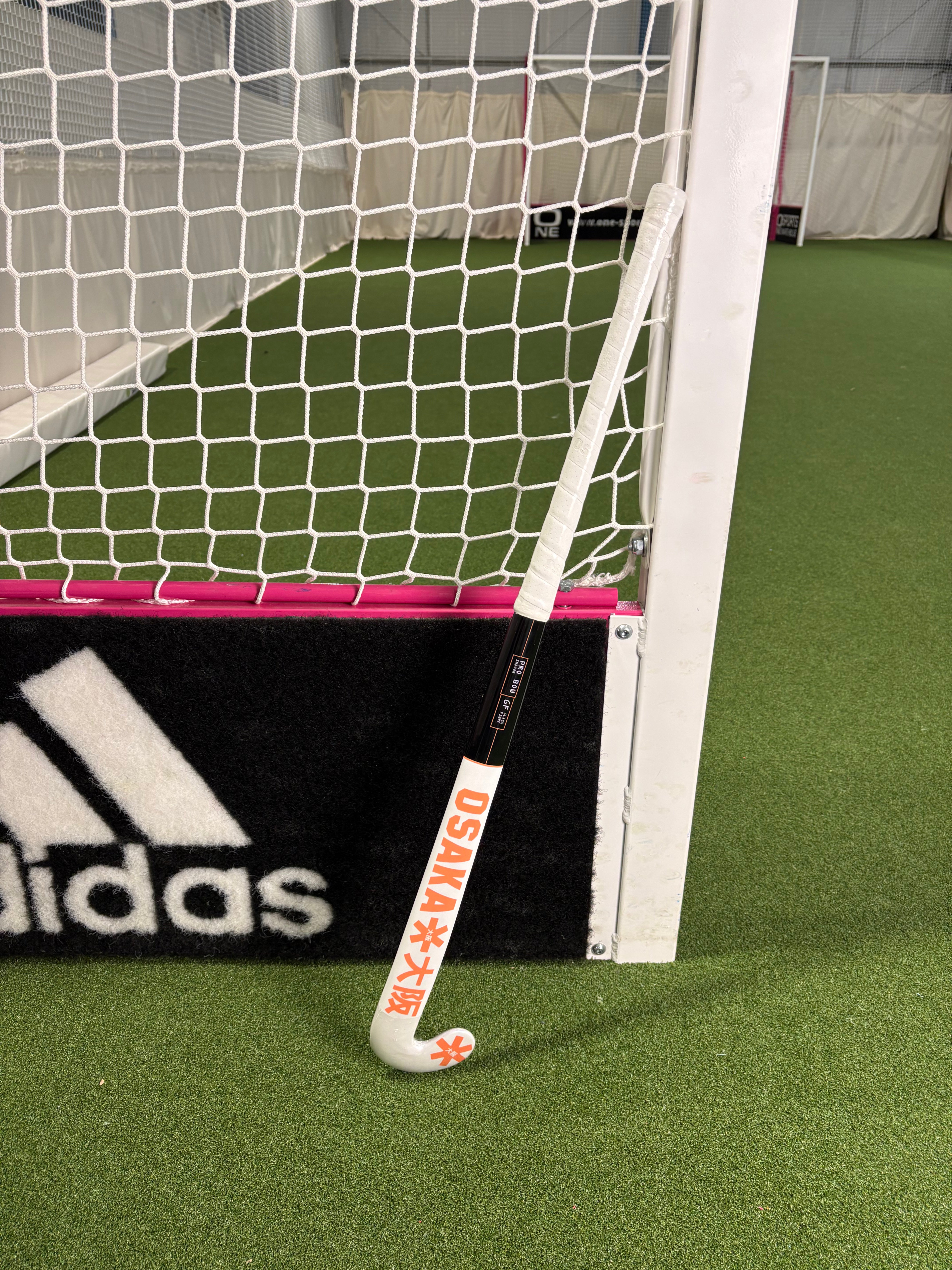 Osaka Pro Bow GF Grey Junior Indoor Hockey Stick Ex-Display | ONE Sports Warehouse