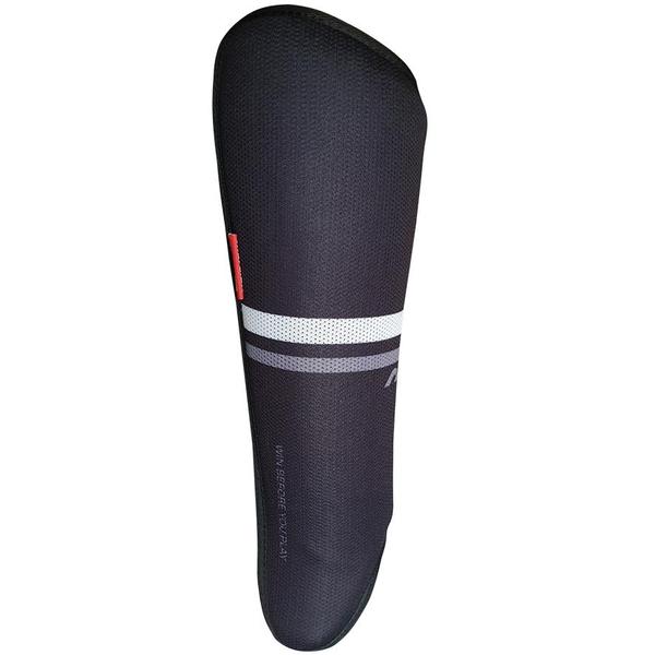 Mercian Evolution 1 Shin Pads Black 23/24 | ONE Sports Warehouse